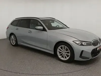 Gebraucht BMW 320 M Sport 360 PS (264 kW) 2025 Grau Limousine