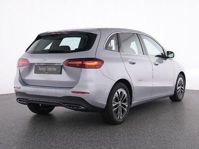 Gebraucht 2024 Mercedes B180 Van / Kleinbus | 28.485 € (Guter Preis)