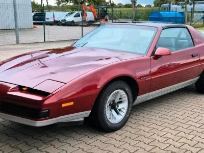 Gebraucht Pontiac Firebird 136 PS (100 kW) 1988 Rot Coupé