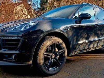 Gebraucht Porsche Macan 258 PS (189 kW) 2017 Schwarz SUV