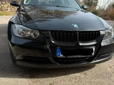 Gebraucht BMW 318 129 PS (94 kW) 2007 Schwarz Limousine
