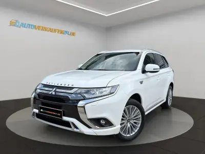 Gebraucht Mitsubishi Outlander P-HEV Spirit 224 PS (164 kW) 2020 Weiß SUV
