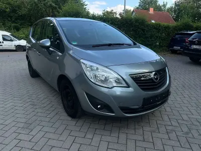 Gebraucht Opel Meriva Edition 101 PS (74 kW) 2010 Grau m Van / Kleinbus