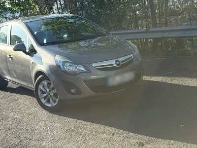 Gebraucht Opel Corsa 86 PS (63 kW) 2014 Braun Kleinwagen