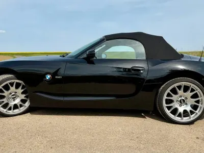 Second-hand BMW Z4 170 CP (125 kW) 2004 Negru Cabrio