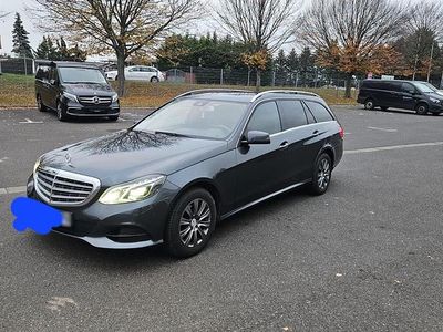 Gebraucht Mercedes E220 170 PS (125 kW) 2013 Grau Kombi