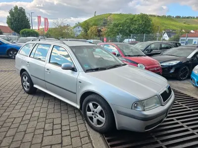 Gebraucht Skoda Octavia 102 PS (75 kW) 2001 Silber Limousine