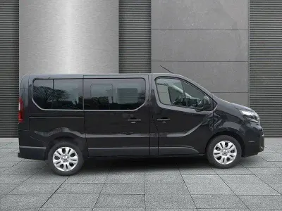 Second-hand Nissan Primastar Tekna 170 CP (125 kW) 2024 Metallic Monovolum