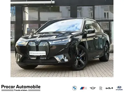 Käytetty BMW iX M Sport 239 kW (326 HP) 2023 Musta Katumaasturi