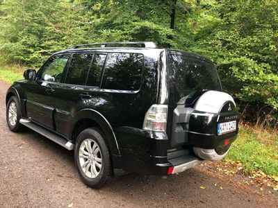 gebraucht Mitsubishi Pajero 3.2 DI-D Instyle (5-trg.)