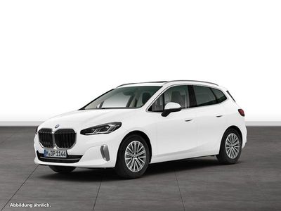 Gebraucht BMW 220 Active Tourer 156 PS (114 kW) 2025 Weiß Van / Kleinbus