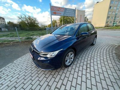 gebraucht VW Golf VIII 2.0 TDI PanoD.Lenkradhzg.Navi.Ap.Car