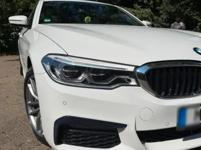 Gebraucht BMW 530 M Sport 252 PS (185 kW) 2019 Weiß Kombi