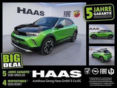 Gebraucht Opel Mokka-e Ultimate 100 kW (136 PS) 2021 Matcha green/ikone gruen (metallic) SUV