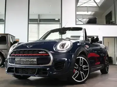 Gebraucht Mini John Cooper Works Cabriolet 231 PS (169 kW) 2017 Lapisluxury blue Cabrio