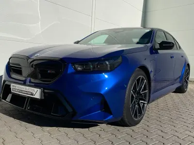 Gebraucht BMW M5 Comfort Edition 728 PS (535 kW) 2025 M marina bay blau metallic