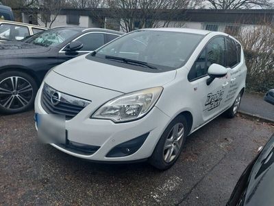 gebraucht Opel Meriva Sehr sparsame1.7 CDTI