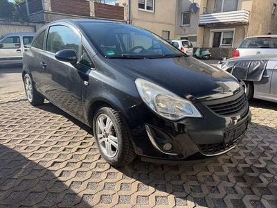 Gebraucht Opel Corsa 101 PS (74 kW) 2012 Schwarz Kleinwagen