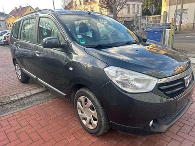 Gebraucht Dacia Lodgy Celebration 116 PS (85 kW) 2013 Grau Van / Kleinbus