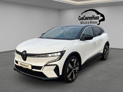 Weiß Gebraucht 2024 Renault Megane E-Tech Limousine | 29.995 € (Guter Preis)
