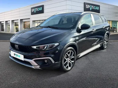 Gebraucht Fiat Tipo Cross 131 PS (96 kW) 2023 Schwarz Kleinwagen