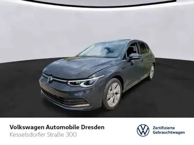 Gebraucht VW Golf VIII Style 150 PS (110 kW) 2024 Uranograu Limousine
