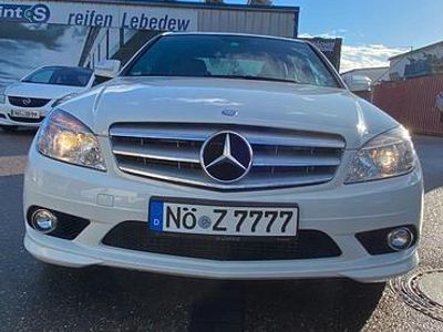 Weiß Gebraucht 2008 Mercedes 200 AMG Kleinwagen | 9.999 €