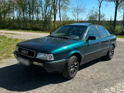 Używany Audi 80 Design 90 KM (66 kW) 1992 Zielony Sedan/Limuzyna