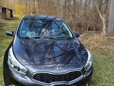 Używany Kia Ceed Platinum Edition 135 KM (99 kW) 2014 Szary Hatchback