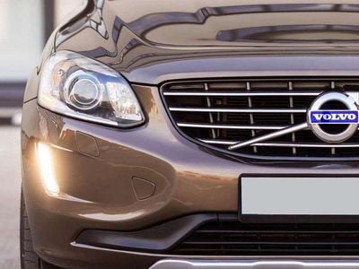 Braun Gebraucht 2014 Volvo XC60 Summum SUV | 11.800 € (Guter Preis)