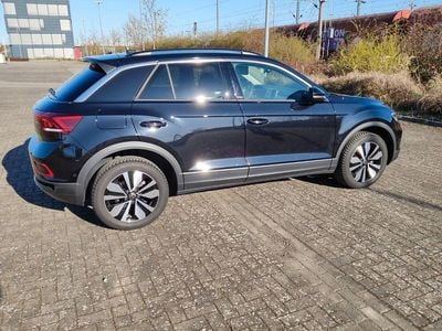 Gebraucht VW T-Roc Move 150 PS (110 kW) 2024 Schwarz SUV