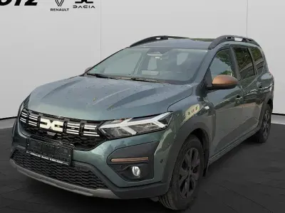 Gebraucht Dacia Jogger Extreme 110 PS (80 kW) 2024 Grün Van / Kleinbus