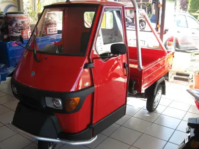 Neu Piaggio APE 2025 Rot