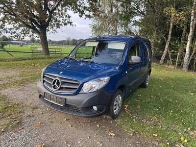Mercedes Citan 109
