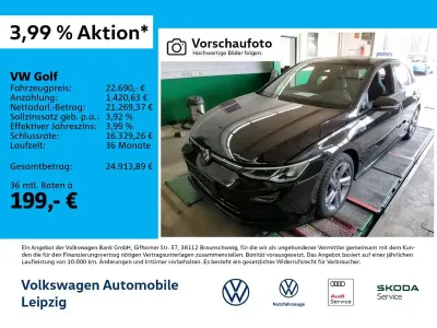 Gebraucht VW Golf VIII R-line 131 PS (96 kW) 2024 Schwarz Limousine