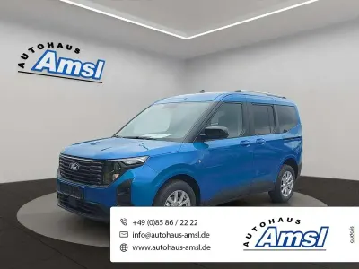 Neu Ford Tourneo Courier Titanium 125 PS (91 kW) 2026 Blau Van / Kleinbus
