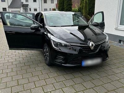Gebraucht Renault Clio V Intens 101 PS (74 kW) 2020 Schwarz Kleinwagen