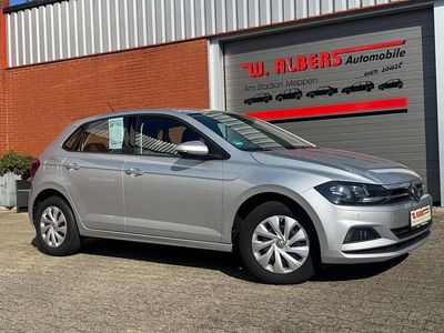 Silber Gebraucht 2020 VW Polo Comfortline Limousine | 13.999 € (Fairer Preis)