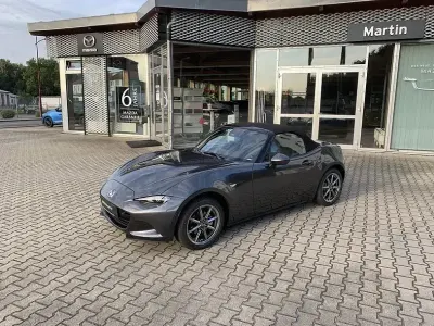 Neu Mazda MX5 Exclusive-Line 132 PS (97 kW) 2025 Grau Cabrio