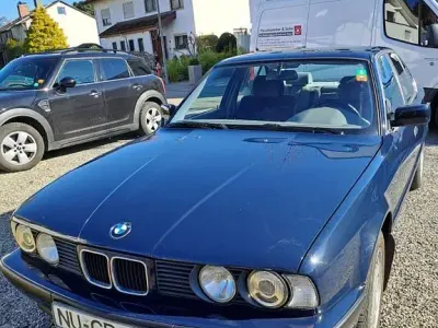 Gebraucht BMW 525 Executive 192 PS (141 kW) 1994 Blau Kombi
