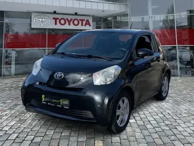 Brugt Toyota iQ Basis 68 HK (50 kW) 2009 Sort Hatchback