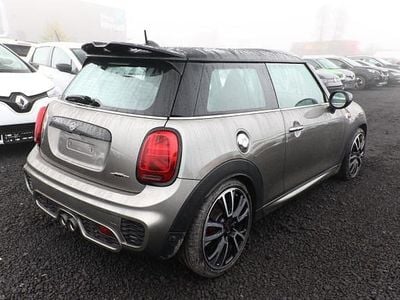 Gebraucht Mini John Cooper Works Chili 231 PS (169 kW) 2020 Melting silver metallic melting silver metallic Kleinwagen