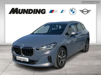 Gebraucht BMW 218 Active Tourer 150 PS (110 kW) 2022 Grau Van / Kleinbus