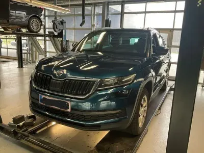 Gebraucht Skoda Kodiaq Style 150 PS (110 kW) 2020 Lavablau metallic SUV