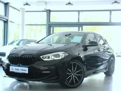 Gebraucht BMW 118 M Sport 136 PS (100 kW) 2024 Schwarz Kleinwagen