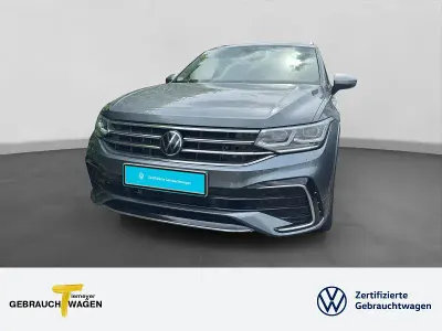 Gebraucht VW Tiguan Allspace R-line 150 PS (110 kW) 2023 Grau SUV