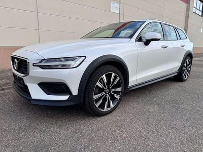 Volvo V60 CC