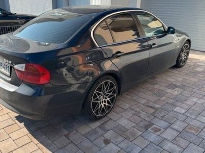BMW 325