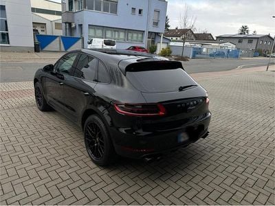 Gebraucht Porsche Macan 252 PS (185 kW) 2018 Schwarz SUV