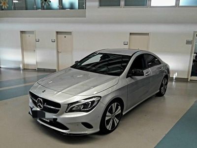 Mercedes CLA200